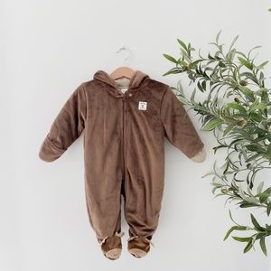Carter’s Hooded Jumpsuit - 6 M NWOT